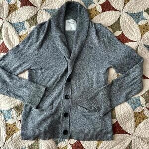 Vintage Y2K Abercrombie and Fitch gray cardigan